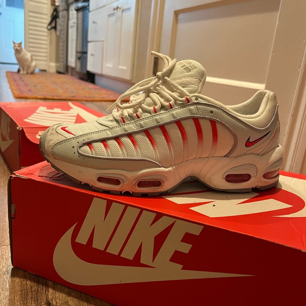 Nike Tailwind IV